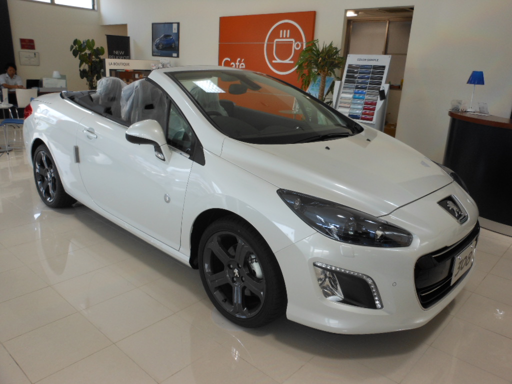 NEW RCZ　＆　308CCROLAND GARROS