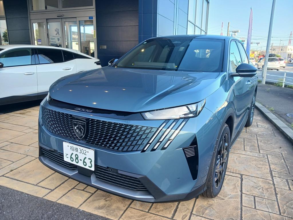 NEW3008HYBRIDの魅力✨✨